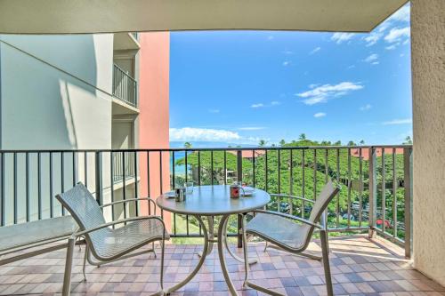 Balkón nebo terasa v ubytování Cute Beachfront Condo with Lanai and Resort Pools