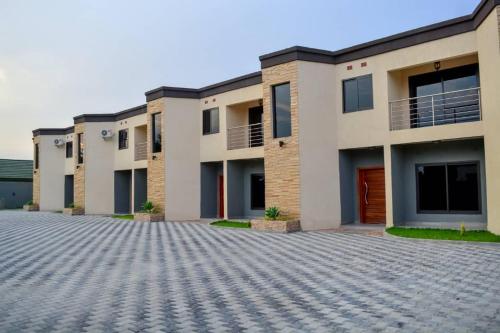 Royal Suites Apartments