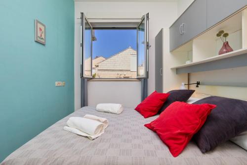The Monroe - Stylish 2 BD Apartment In Villa Orsan
