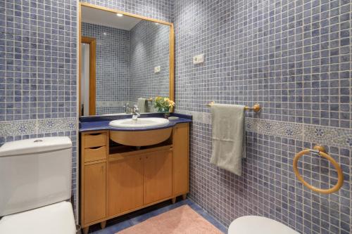 Et badeværelse på Fernandez Campo, Vivienda Turística Céntrica Reformada con Wifi