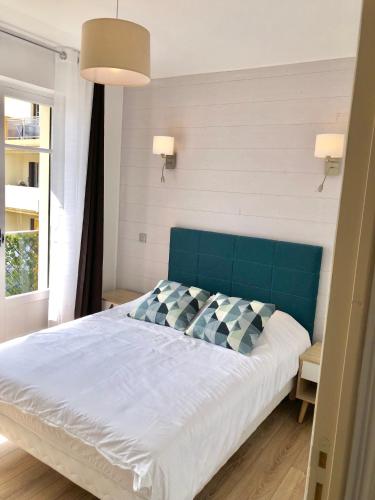 Posteľ alebo postele v izbe v ubytovaní Luxueux Appartement Trouville/Deauville avec balcon