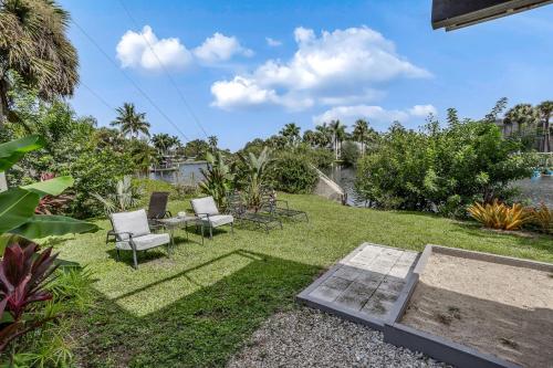 Κήπος έξω από το Bonita Springs Landing