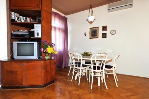 Apartments with WiFi Split - 6079