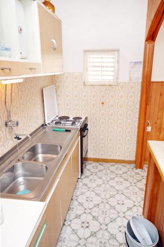 Apartments by the sea Arbanija, Ciovo - 6062