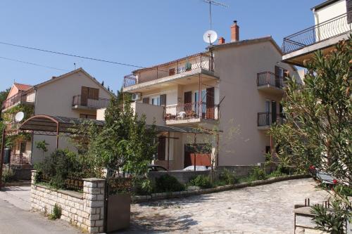 Apartments with parking space Srima - Vodice, Vodice - 6099