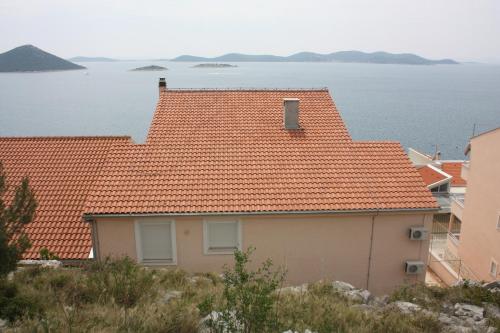 Fotografia z galérie ubytovania Apartments by the sea Drage, Biograd - 6171 v Drage