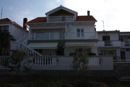 Fotografia z galérie ubytovania Apartments with a parking space Bibinje, Zadar - 6189 v Bibinje