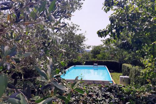 Bazén v ubytování Holiday house with a swimming pool Cepic, Central Istria - Sredisnja Istra - 7403 nebo v jeho okolí