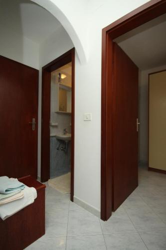 Apartments with a parking space Rabac, Labin - 7442