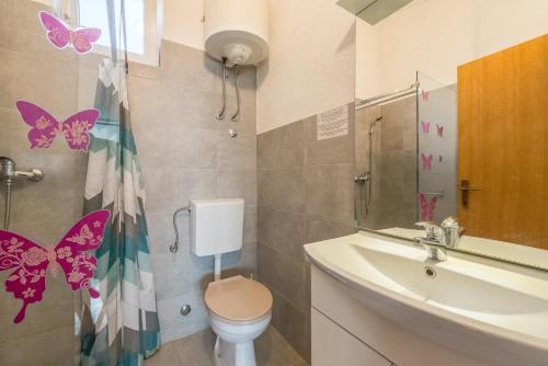 Apartments by the sea Businci, Ciovo - 7560