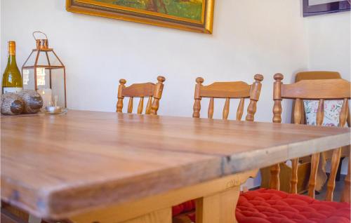 Φωτογραφία από το άλμπουμ του Cozy Home In Nowe Warpno With Lake View σε Nowe Warpno