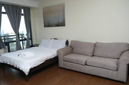 Homestyle Rockwell View Studio Gramercy Residences