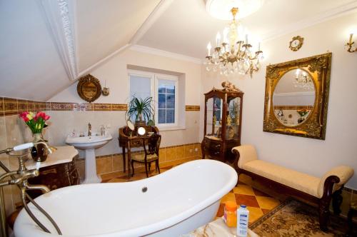 Ванна кімната в Dom Tulipan
