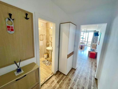 Ένα μπάνιο στο Perla Del Mar Studio PANORAMA First line