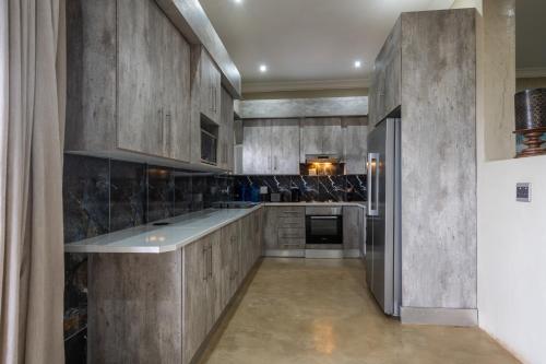 Dapur atau dapur kecil di Humdani Game Lodge