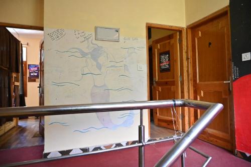 Φωτογραφία από το άλμπουμ του indian backpackers hostel σε Manāli