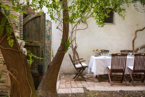 Le Foglie Di Acantoにある庭