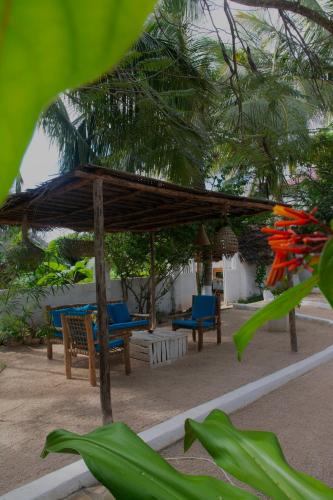 Κήπος έξω από το Bahati Villa