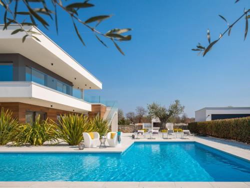 Villa Old Olive VII by Interhome