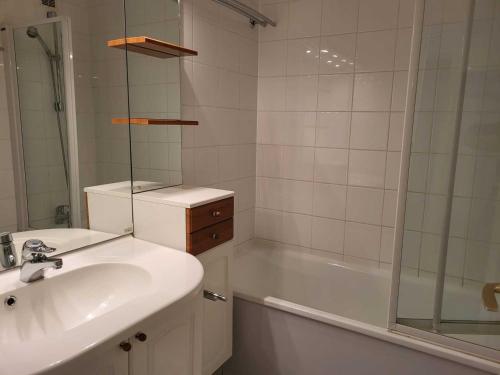 Appartement 2 pièces sud avec Wifi à 500m des pistes