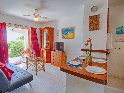 Holiday Home Shangrila-1 by Interhome