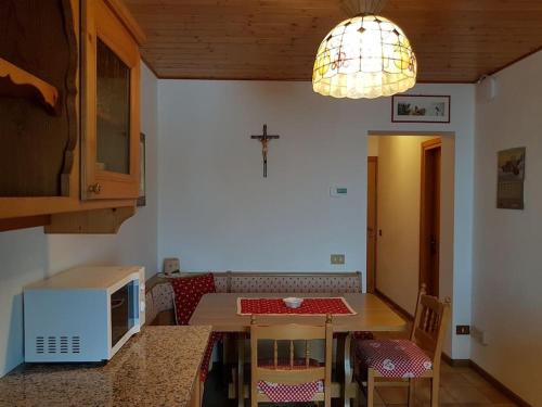 Η κουζίνα ή μικρή κουζίνα στο Piccola Suite sul Civetta