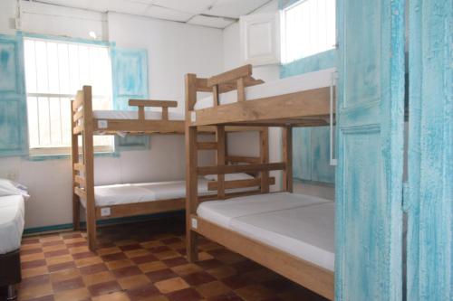 Postel nebo postele na pokoji v ubytování Hosting and Travel Services 420