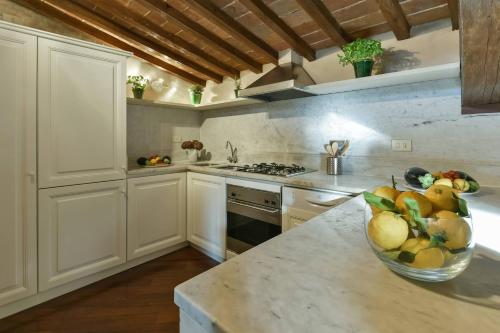 Tiepolo romantic penthouse in the Oltrarno