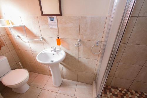 Un baño de Ramasibi Guest Services