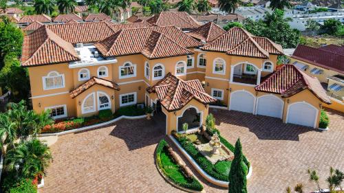 Villa Tianna