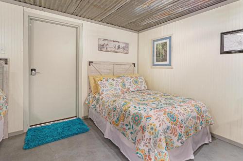 Ein Bett oder Betten in einem Zimmer der Unterkunft Come On Inn