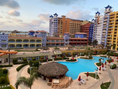 The swimming pool at or close to Porto Marina Resort Chalets Families Only
