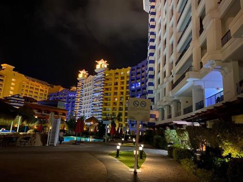 Gambar di galeri bagi Porto Marina Resort Chalets Families Only di El Alamein