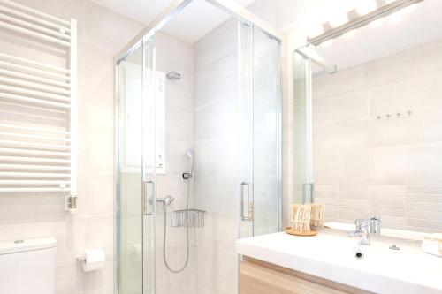 Kúpeľňa v ubytovaní Charming apartment in Llafranc - city view, 70 m²