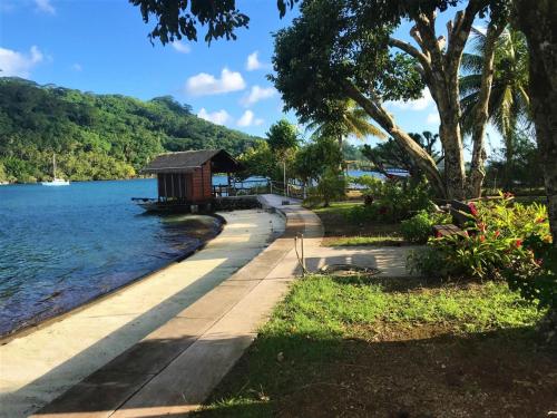 a small building next to a body of water at TAHAA - Fare Motoi in Tiva