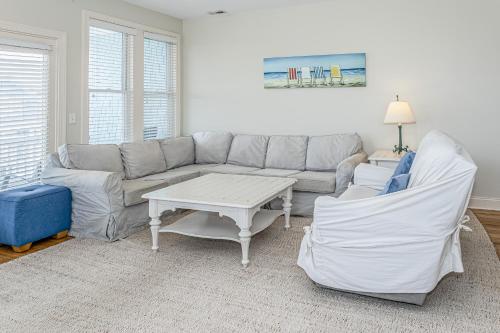 Spacious Costal Escape – Photos 4