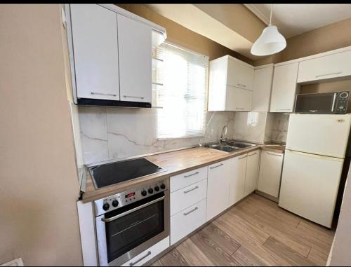 LETI APARTMENTS 21 ST - Imazhi 3