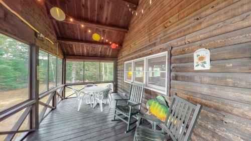 Peaceful Lakeside Retreat – Photos 2