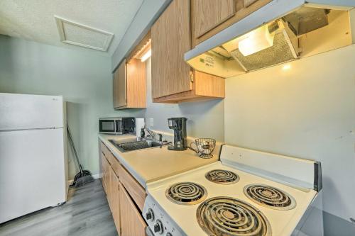 Pet-Friendly Waterfront Studio Marina Access – Photos 4