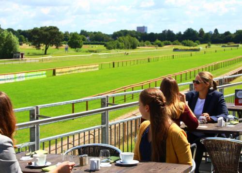Atlantic Hotel Galopprennbahn – Photos 2