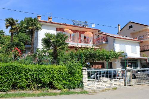 Apartments with a parking space Lovran, Opatija - 7738