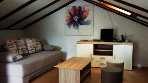 Apartments with a parking space Lovran, Opatija - 7738