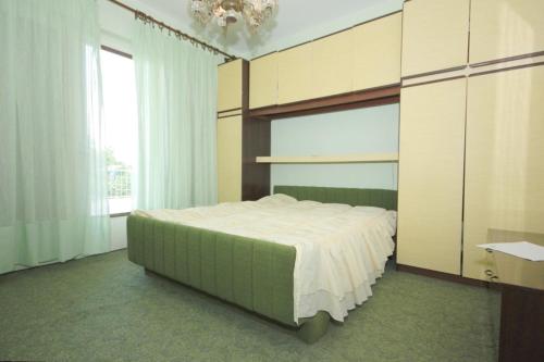Apartments with a parking space Lovran, Opatija - 7802