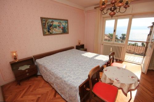 Apartments with a parking space Lovran, Opatija - 7808