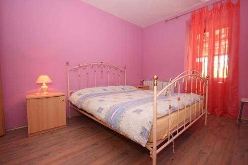 Postel nebo postele na pokoji v ubytování Apartments by the sea Opatija - Volosko, Opatija - 7862