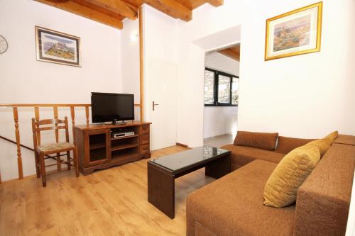 Apartments with WiFi Zrnovo, Korcula - 9214