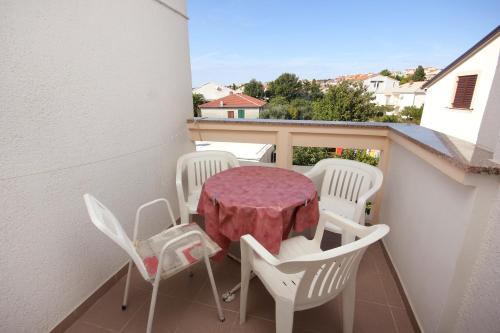 Μπαλκόνι ή βεράντα στο Apartments by the sea Novalja, Pag - 9284