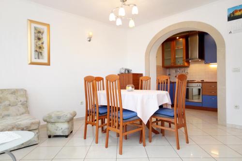 Apartments by the sea Cove Vrbovica bay - Vrbovica (Korcula) - 9225