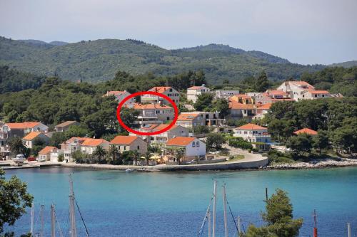 Apartments and rooms by the sea Lumbarda, Korcula - 9305