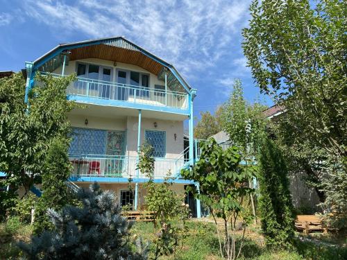 Dream of Bjni - Boutique Guest House with Mountain Views